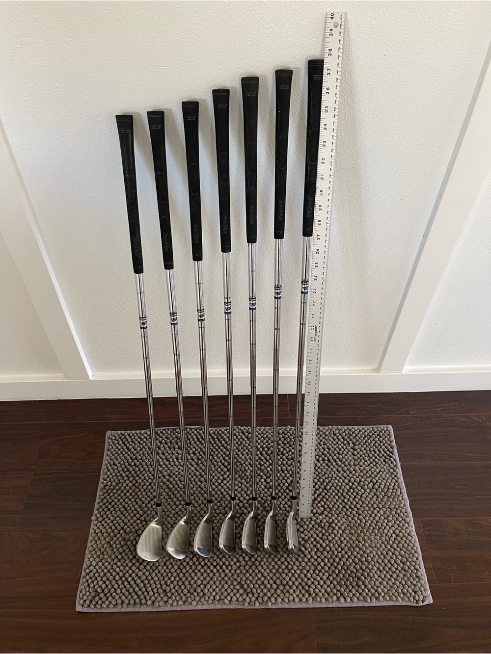 Tour Edge Bazooka 370 Iron Set 56789 PW SW Uniflex Steel shaft Right Hand Golf - Picture 3 of 4